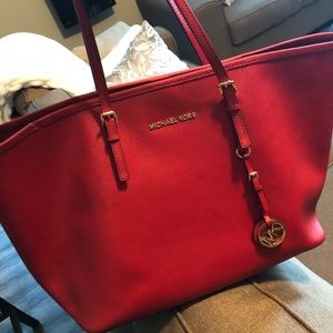 Michael Kors tote